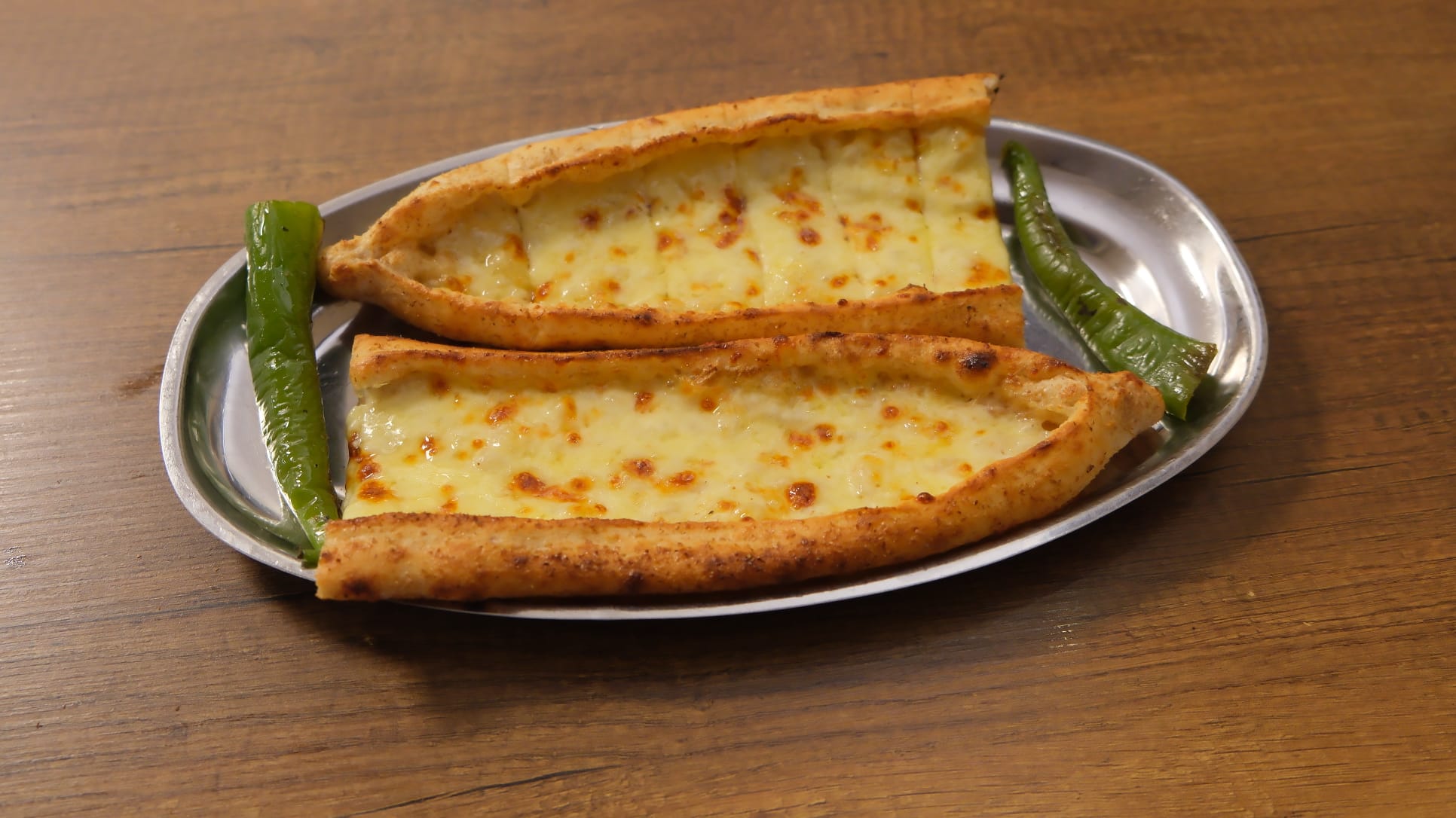 Kaşarlı Pide